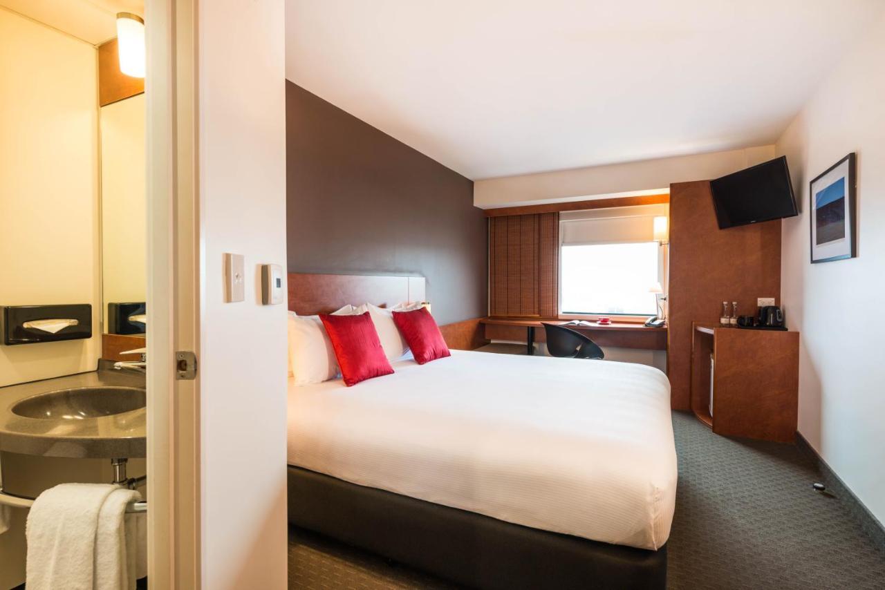 Ibis Christchurch Exterior foto