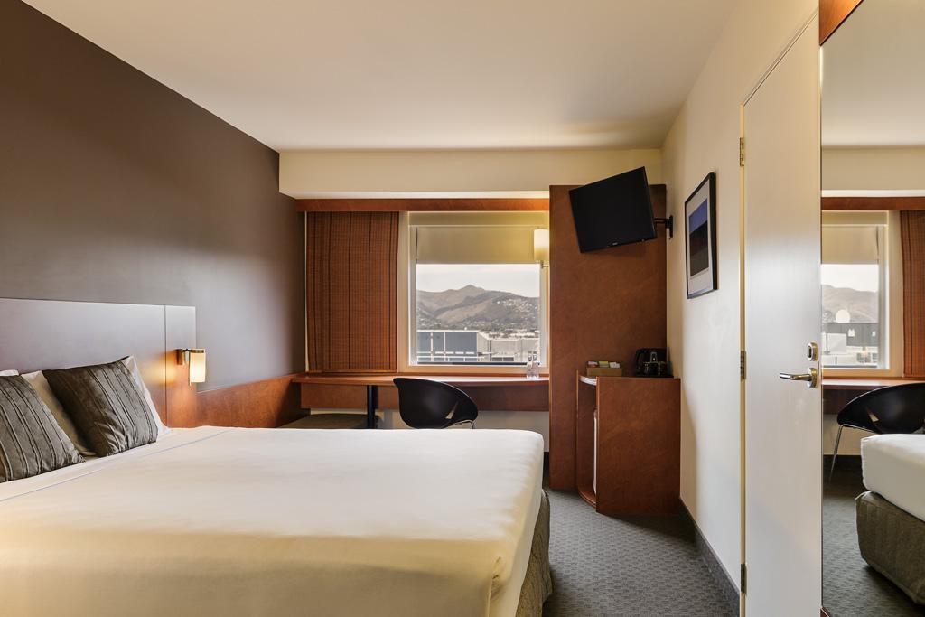 Ibis Christchurch Exterior foto