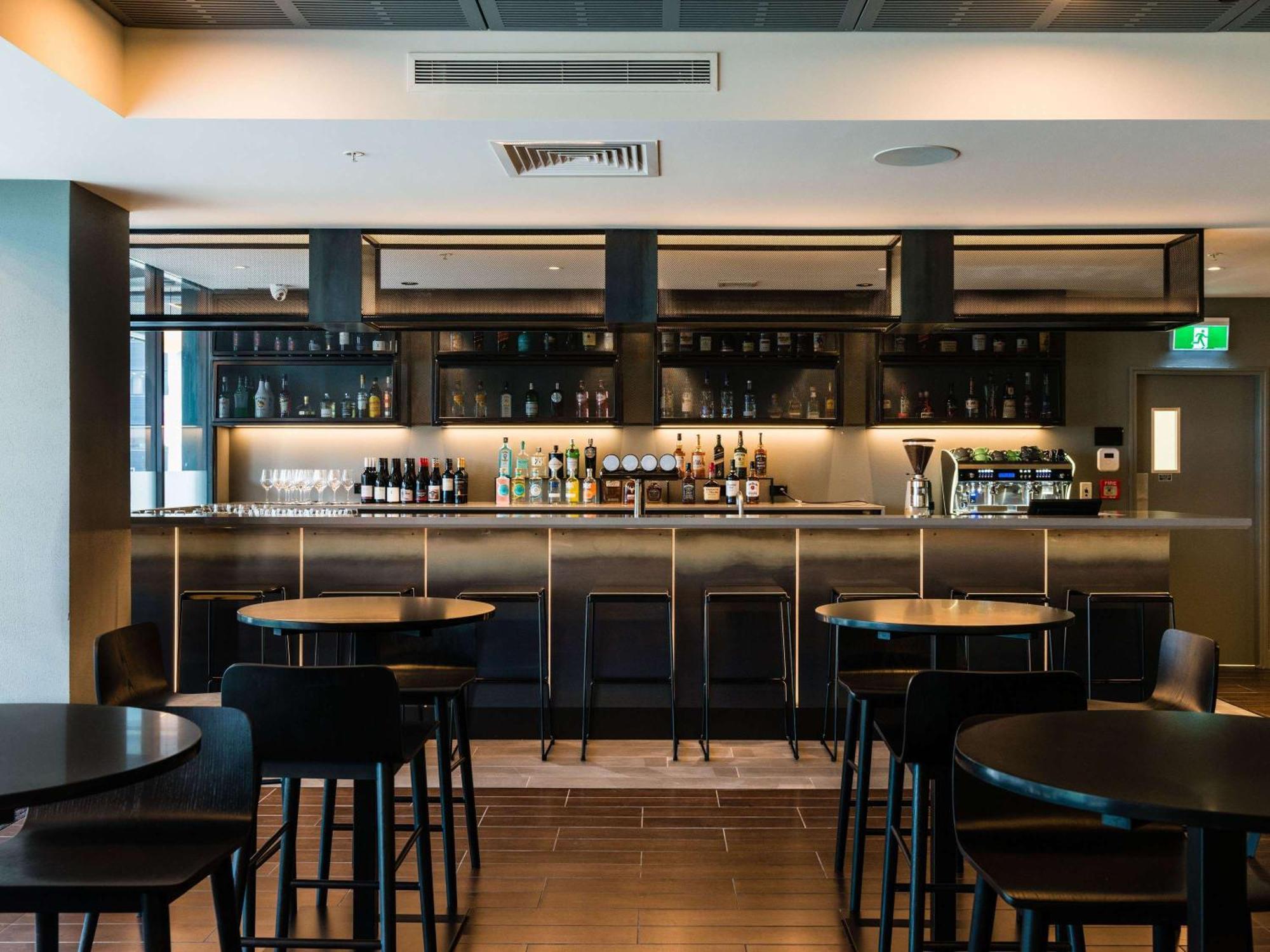Ibis Christchurch Exterior foto